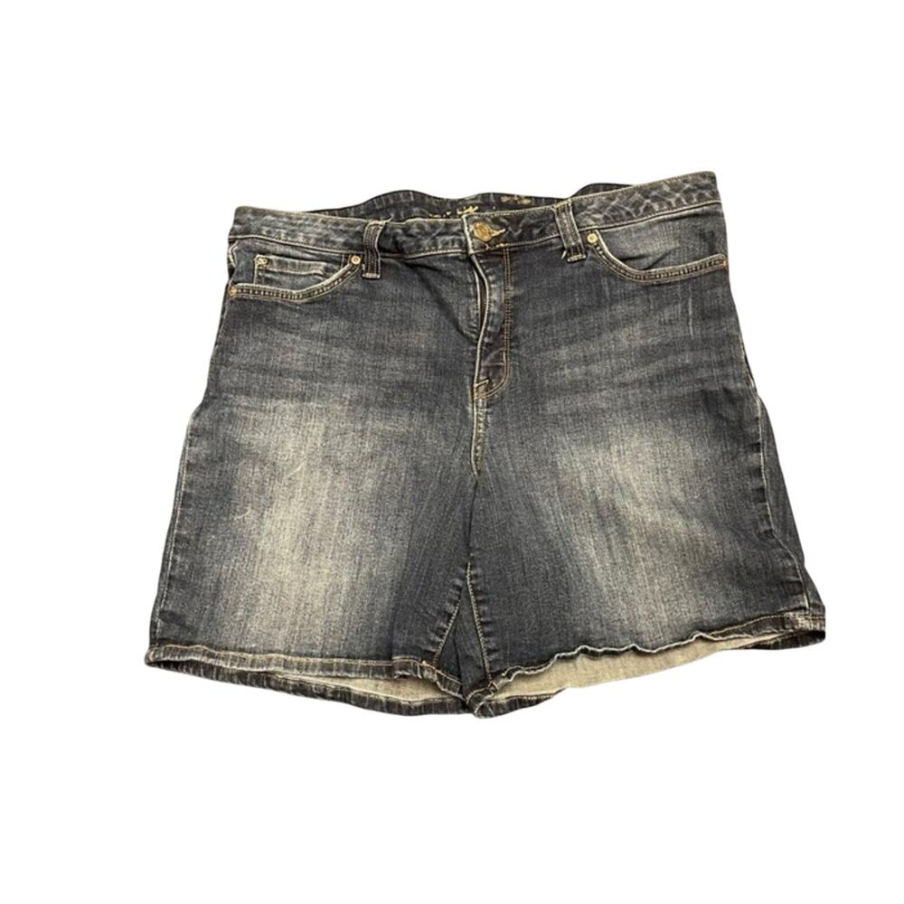 Seven 7 Medium Wash 6” Denim Shorts Size 14
